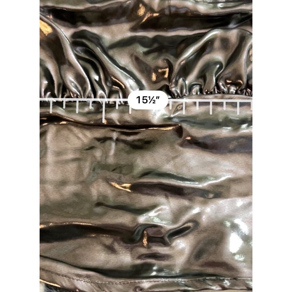 Wild Fable Silver Tart Shiny Cropped Tank Top Metallic Women’s S - Picture 3 of 3